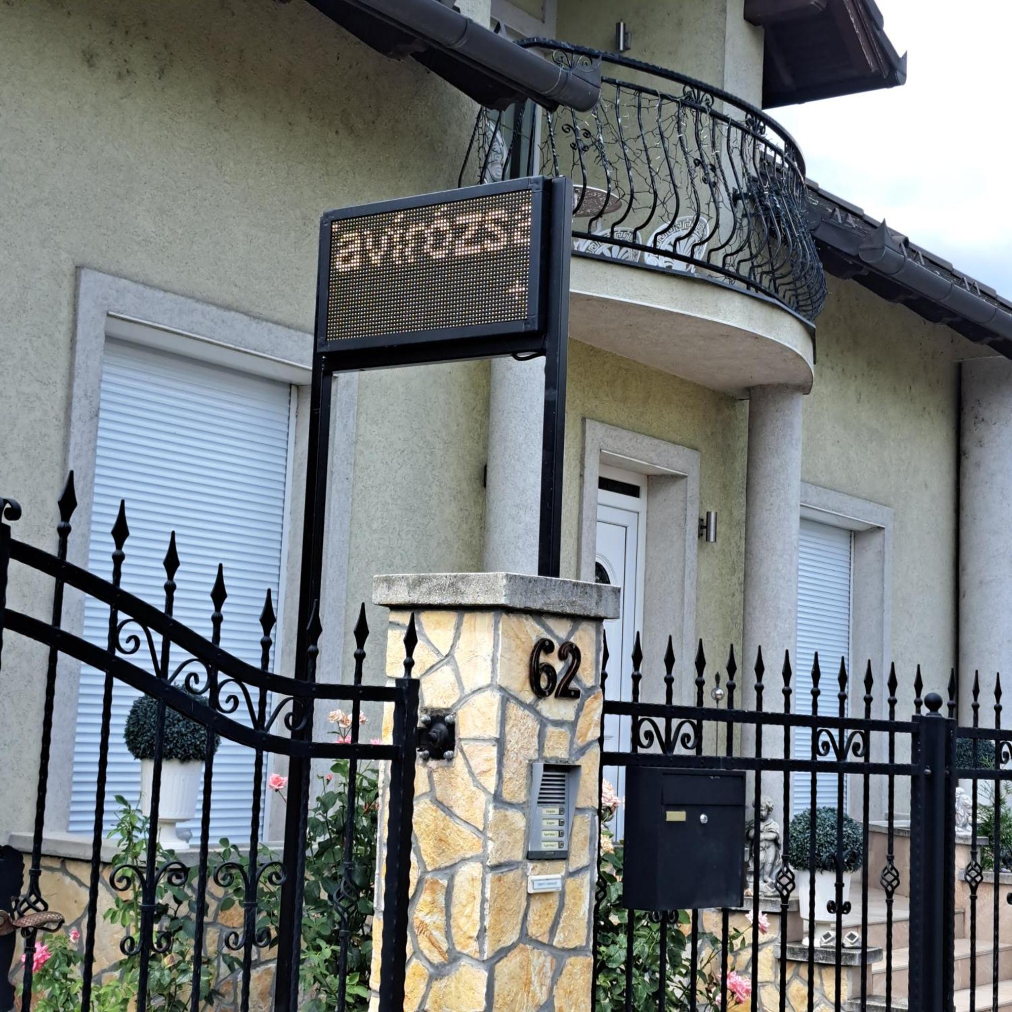 Tavirozsa Apartment Balatonfuzfo Exterior photo